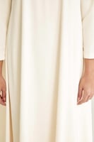 فستان قفطان بأكتاف مطرزة بالخرز