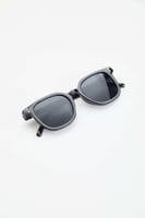 نظارة شمسية هندسية