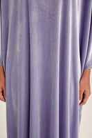 جلابية مخمل مزينة بالكريستال