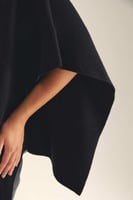 فستان مزين بعقدة بلمعة