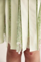 تنورة ترتر بشراشيب