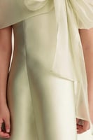 فستان تفتا مزين بفيونكة