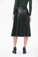 تنورة جلد بخصر مرتفع