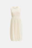 فستان تول بياقة لؤلؤ