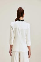 جاكيت بقصة مفتوحة