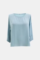 بلوزة سادة بأكتاف منسدلة