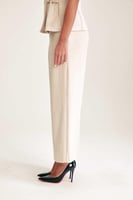 بنطلون شامواة بأرجل واسعة