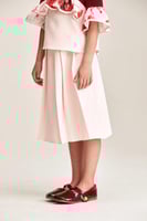 تنورة سادة بكسرات