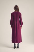 فستان محبوك بأكمام بالون