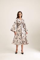 فستان مورد مزين بعقدة