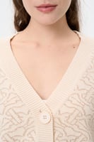 كادريغان بنقوش لامعة وأزرار