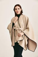 وشاح بونشو بحزام ربط