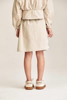 تنورة بخصر قابل للشد