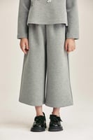 بنطلون واسع بخصر مطاطي