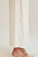 بنطلون سادة بأرجل واسعة