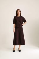 تنورة بقصة كلوش