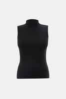 بلوزة محبوكة بلا أكمام