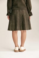 تنورة لامعة بخصر مطاطي