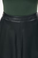 تنورة جلد بخصر مرتفع