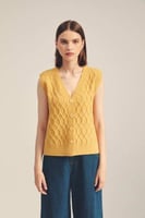 كارديغان بلا أكمام بأزرار