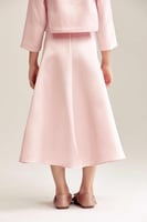 تنورة تفتا بقصة واسعة