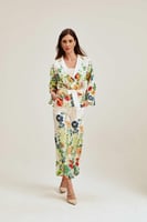 جاكيت مورد بنمط لف