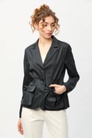 جاكيت مزين بجيوب