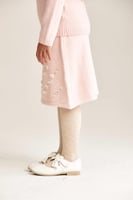 تنورة محبوكة مزينة بالترتر