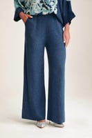 بنطلون واسع بخصر مطاطي