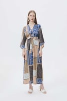 جمبسوت مورد بأرجل واسعة