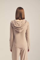 جاكيت هودي بسحاب