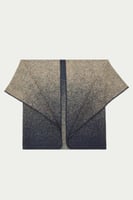 وشاح كتف بلون متدرج