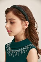 طوق شعر مُبطن لامع