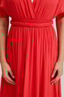 فستان بياقة لف بحزام