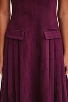 فستان شامواة بلا أكمام