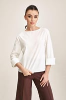 بلوزة فضفاضة بأكمام بثنية