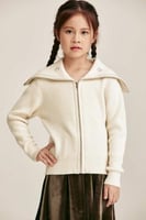 جاكيت بسحاب بتفاصيل لامعة