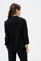 جاكيت بقصة مفتوحة