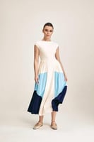 فستان طبقات بلون متعدد