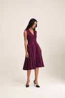 فستان شامواة بلا أكمام