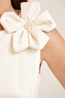 فستان بلاأكمام بورورد بارزة