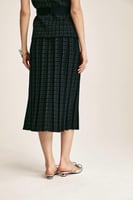 تنورة ميدي بنقوش هندسية