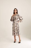 فستان مورد مزين بعقدة