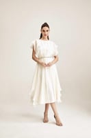 فستان بحزام مزين بالكريستال