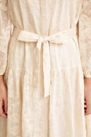 فستان مٌطرر بالورود بتفاصيل ترتر