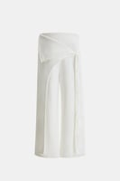 بنطلون واسع بنمط لف