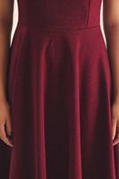 فستان بلا أكمام بلمعة