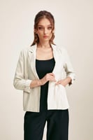 جاكيت مقلم بقصة مفتوحة