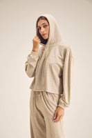 هودي بياقة برباط