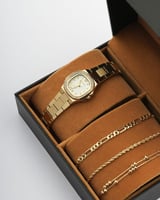 هدايا نسائية الفي اند كو بتصميم أنيق ساعة واساور